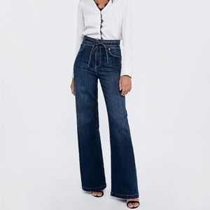 Express Wide Leg Super High Rise Jeans - 8R